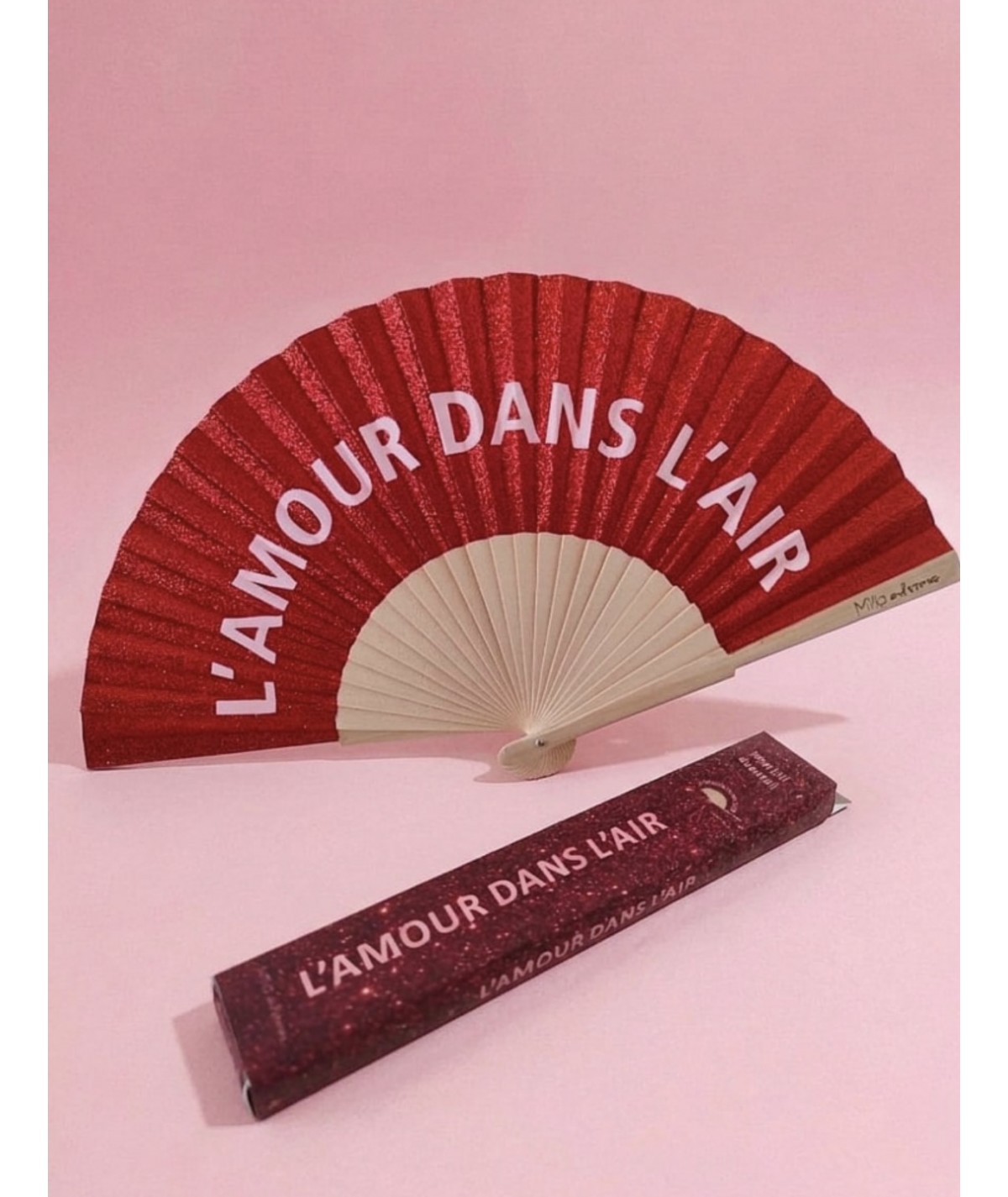 Éventail l’amour dans l’air